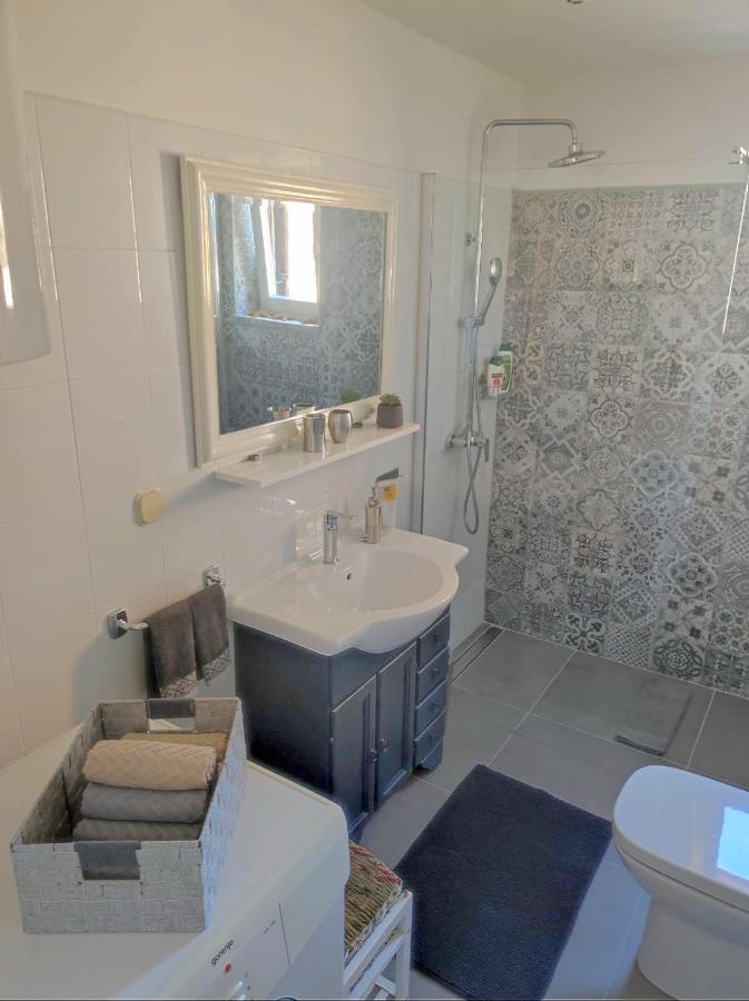 Apartment Maestral Rovinj Extérieur photo