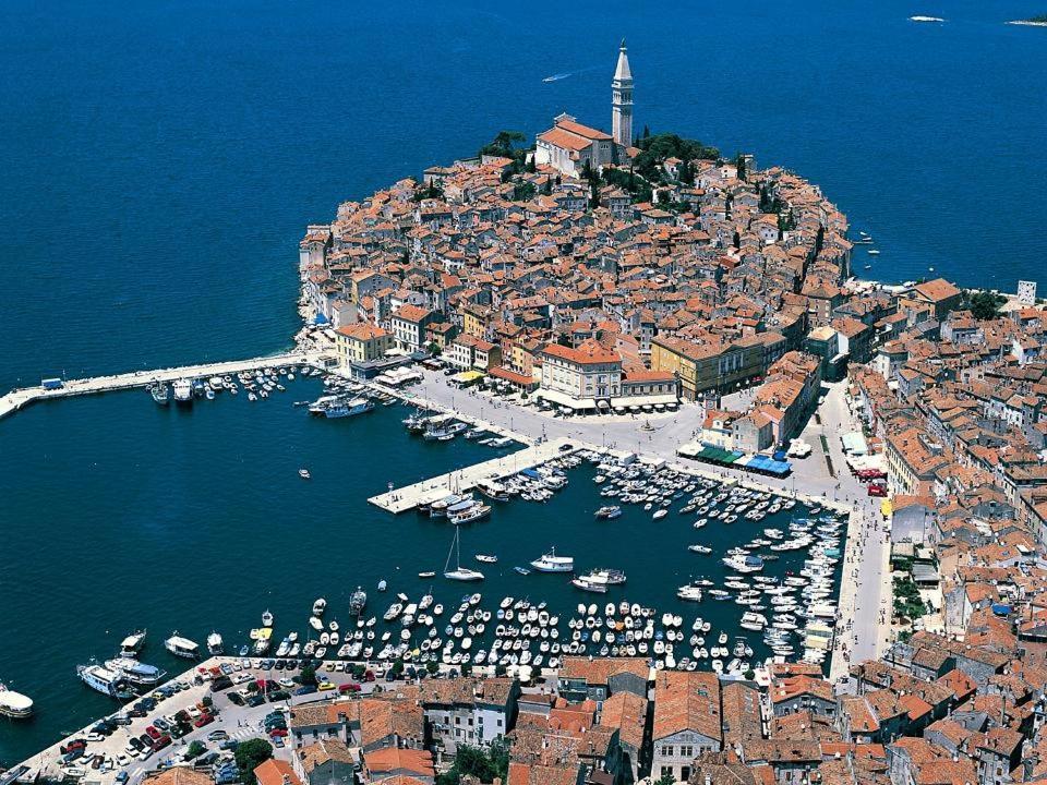 Apartment Maestral Rovinj Extérieur photo
